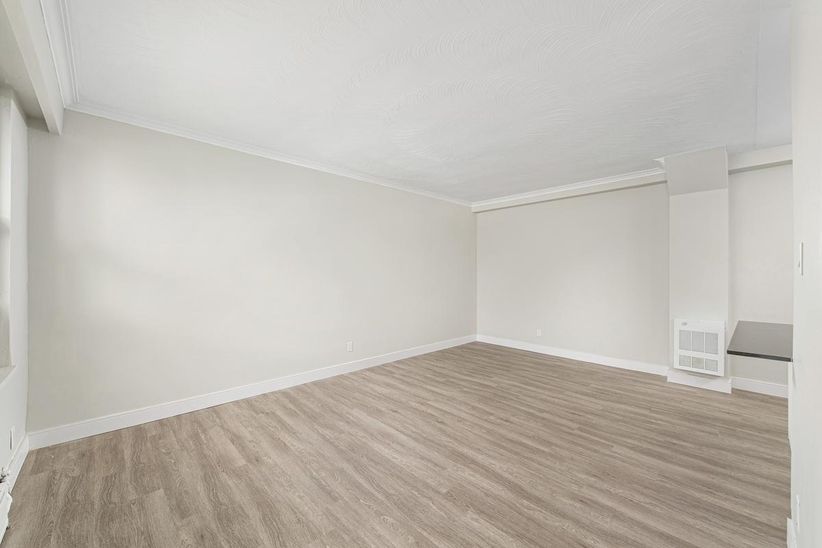 115 Dowling Avenue - Photo 23