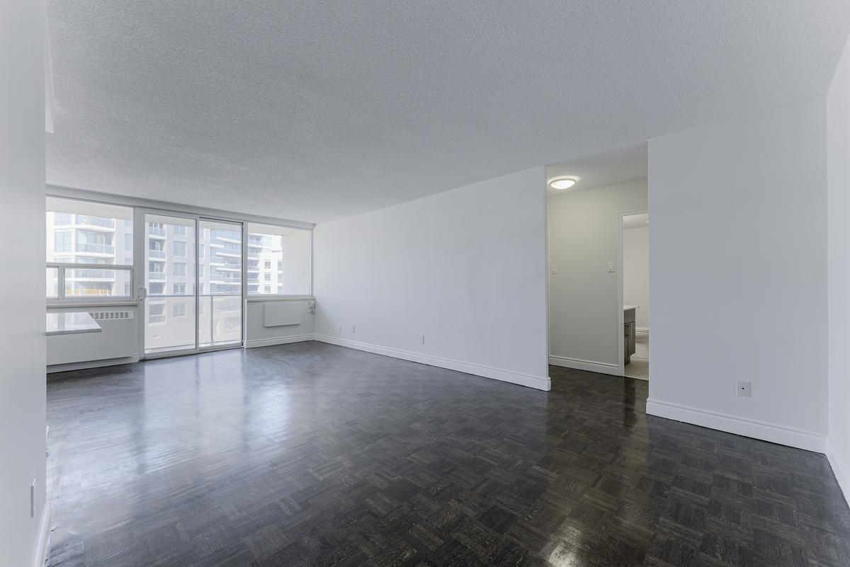 340 The East Mall - Photo 9