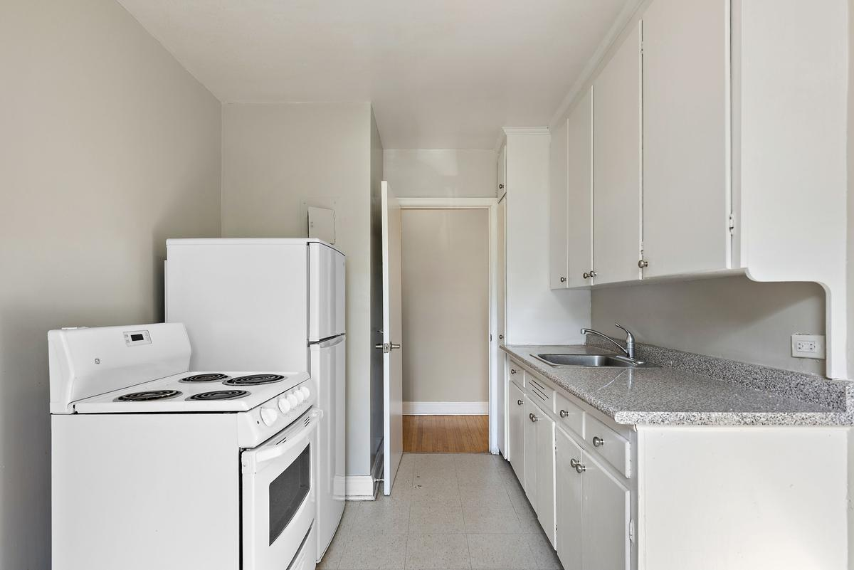 64-68 Harris Park Drive - Photo 21