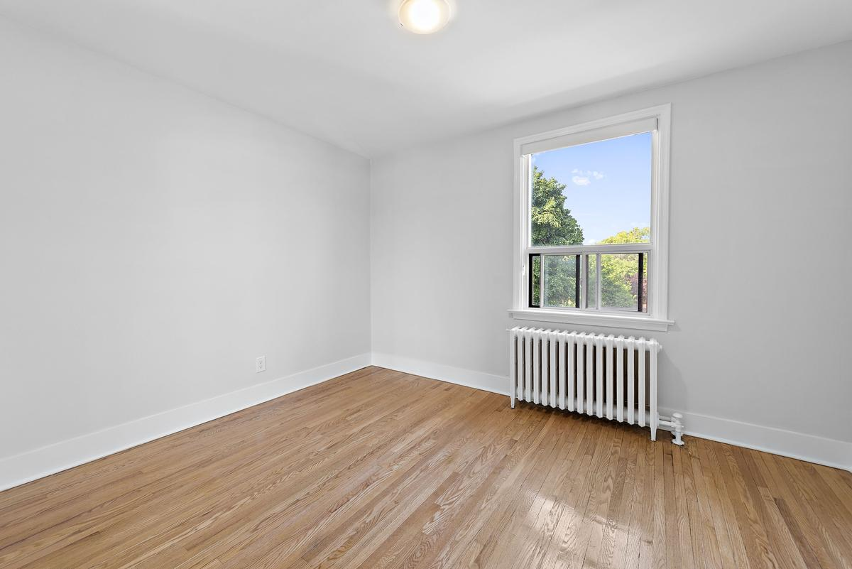 64-68 Harris Park Drive - Photo 29