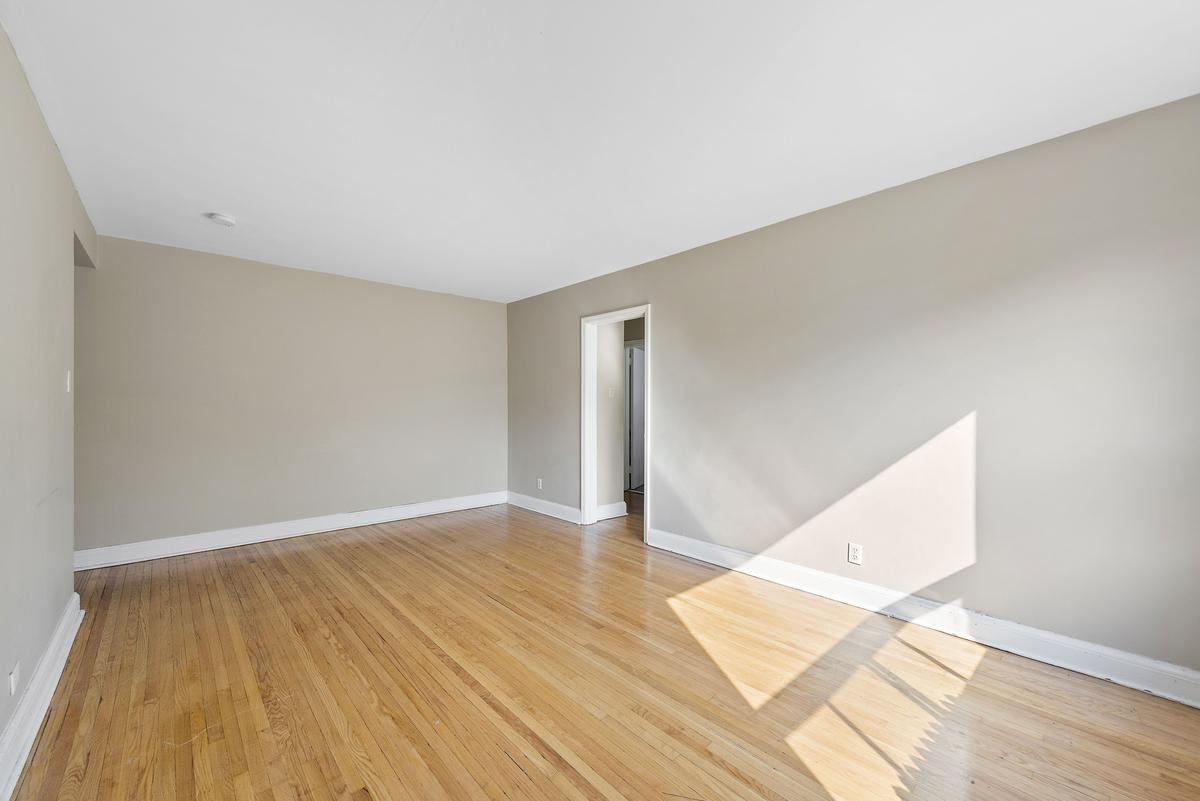 64-68 Harris Park Drive - Photo 33