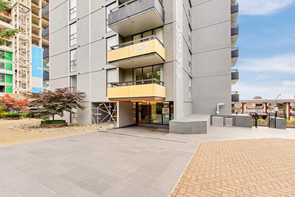 151 East Keith Road - Photo 2