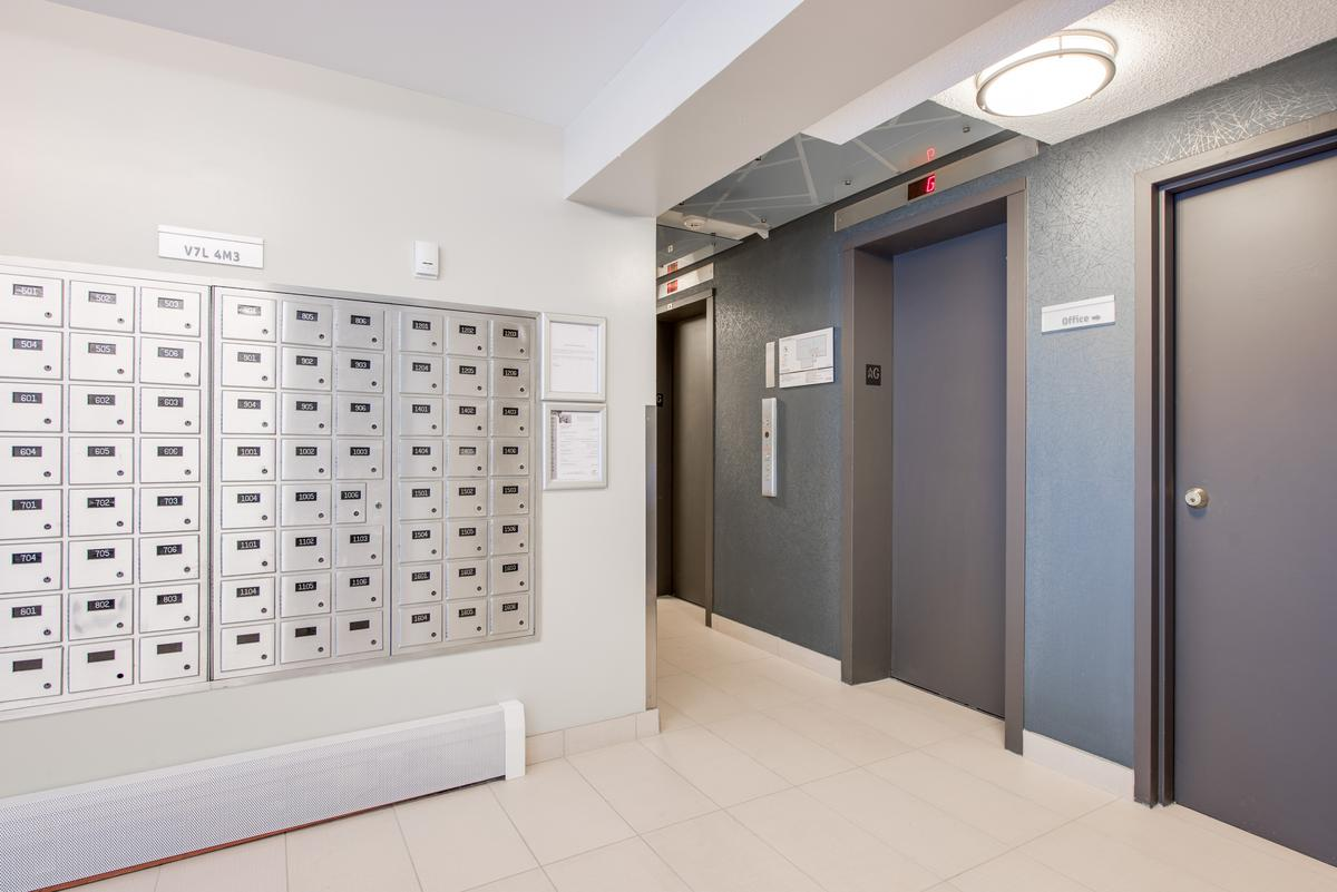 151 East Keith Road - Photo 9