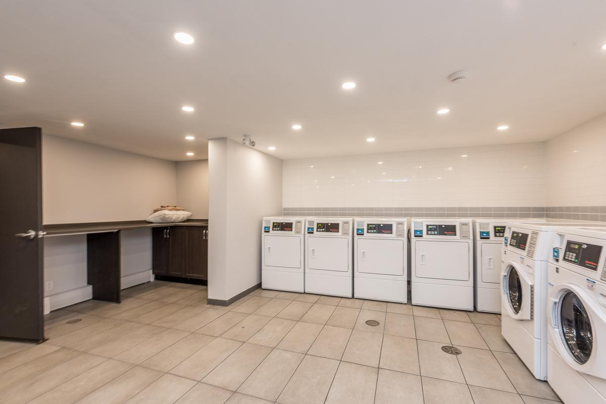 151 East Keith Road - Photo 18