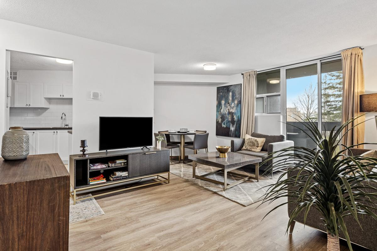 3360 Paul Anka Drive - Photo 3