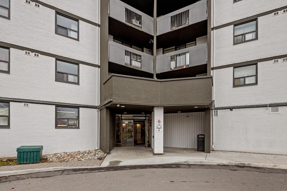 3360 Paul Anka Drive - Photo 15