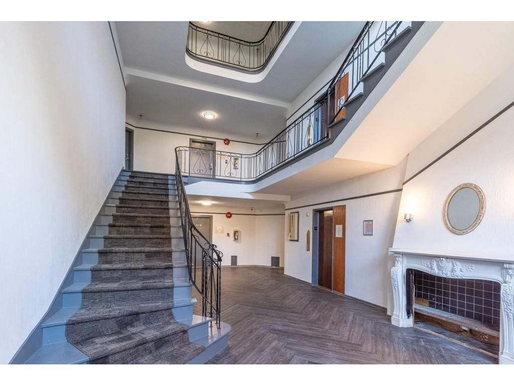 5450 University Boulevard - Photo 7