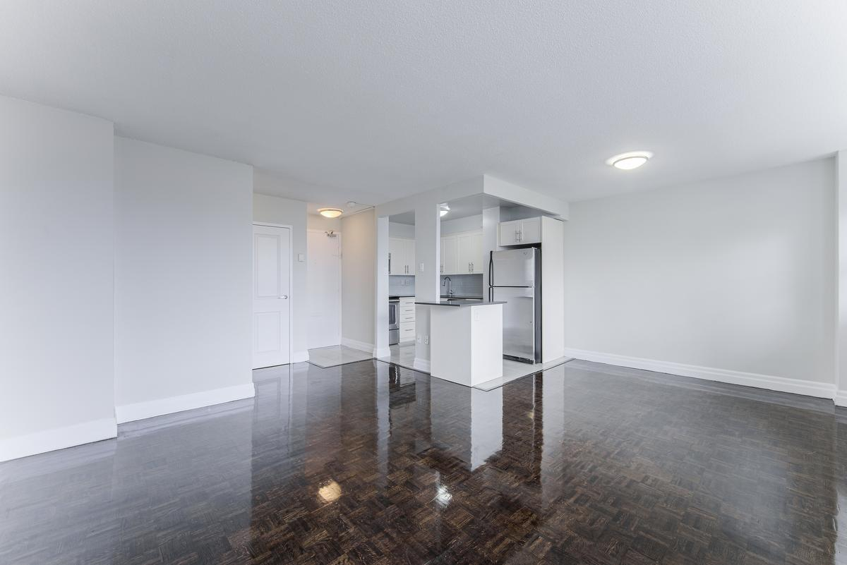 155 Wellesley Street East - Photo 17