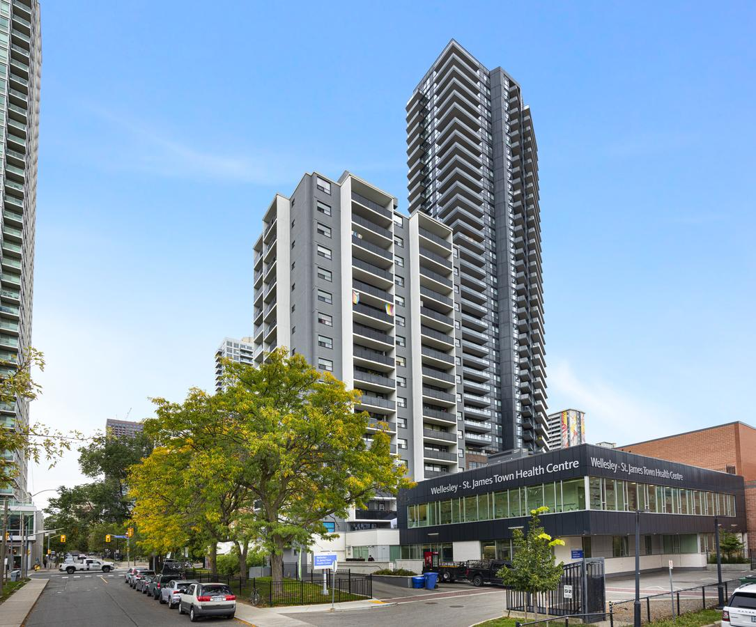 155 Wellesley Street East - Photo 21