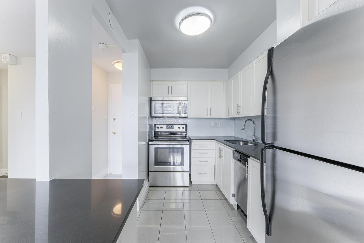 155 Wellesley Street East - Photo 25