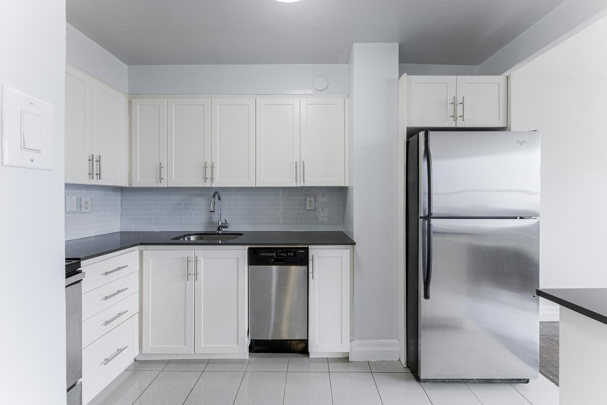 155 Wellesley Street East - Photo 27