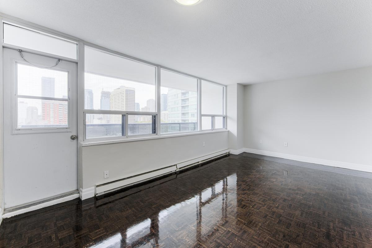 155 Wellesley Street East - Photo 34