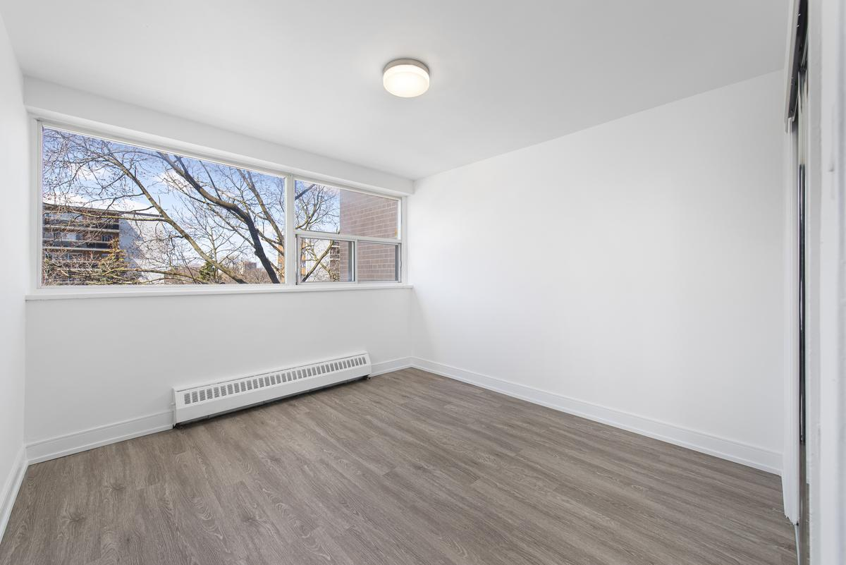 25 Eva Road - Photo 2