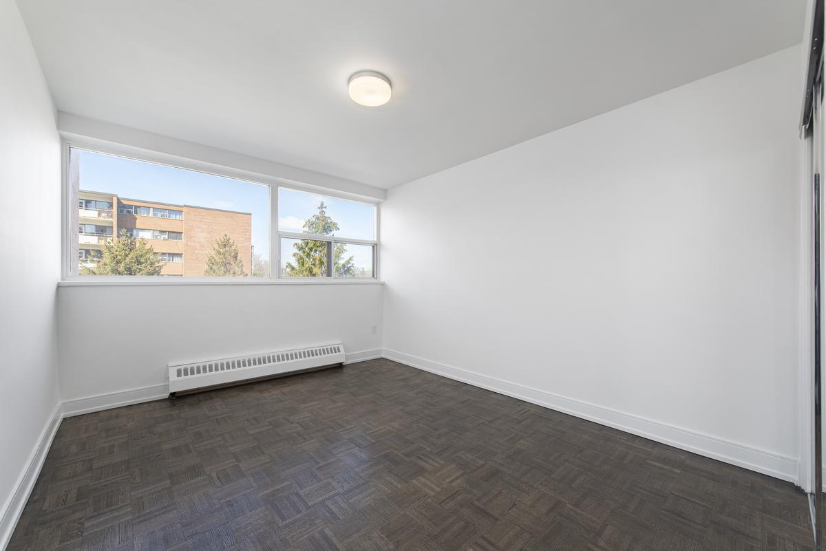25 Eva Road - Photo 8