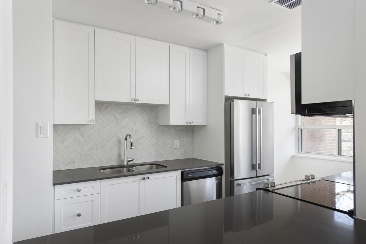 25 Eva Road - Photo 27