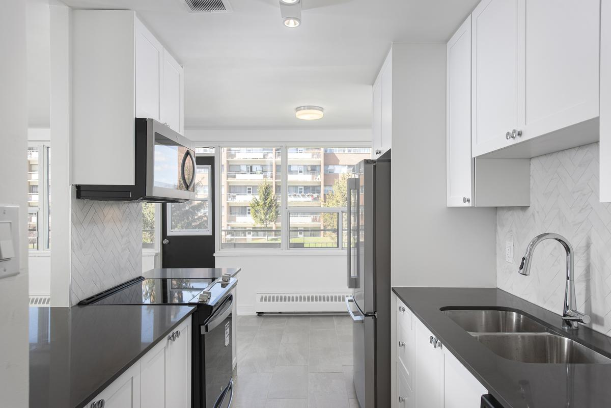 25 Eva Road - Photo 32