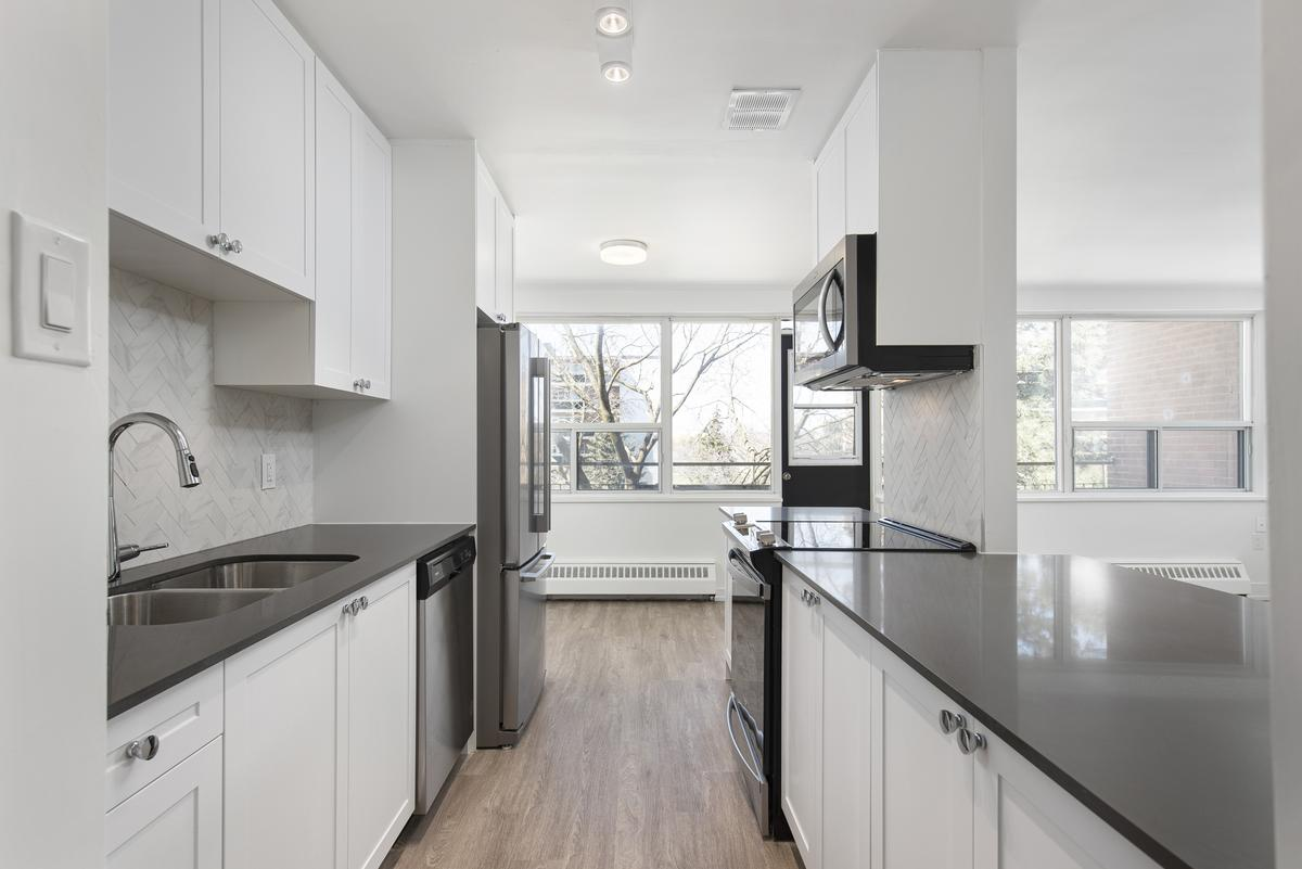 25 Eva Road - Photo 33