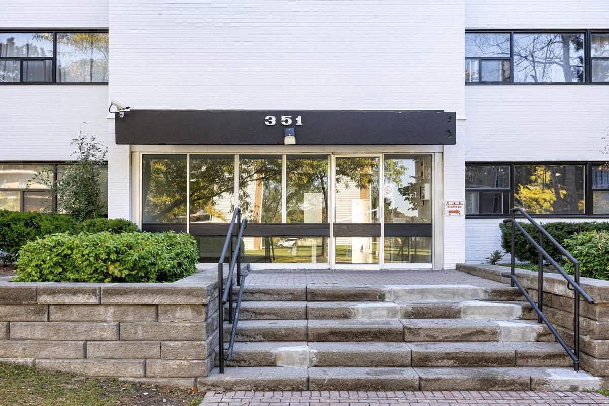 25 Eva Road - Photo 34