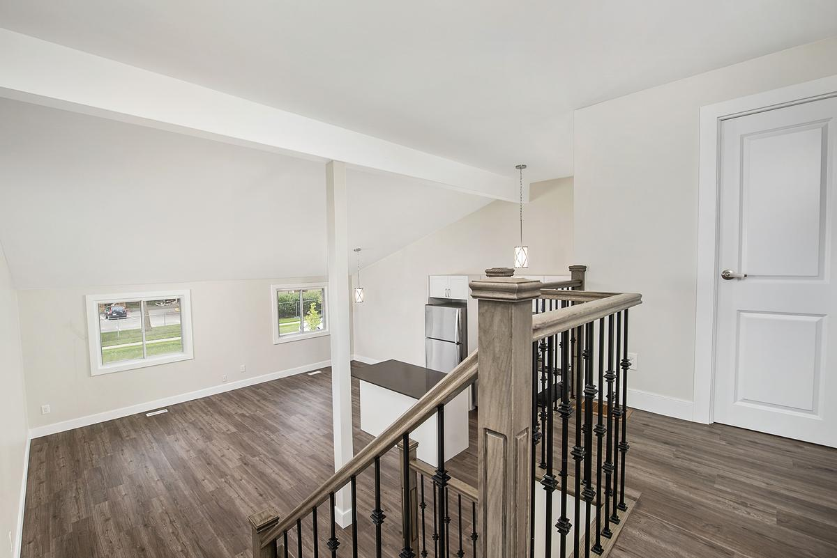 1539 - 1647 Williamsport Drive - Photo 5