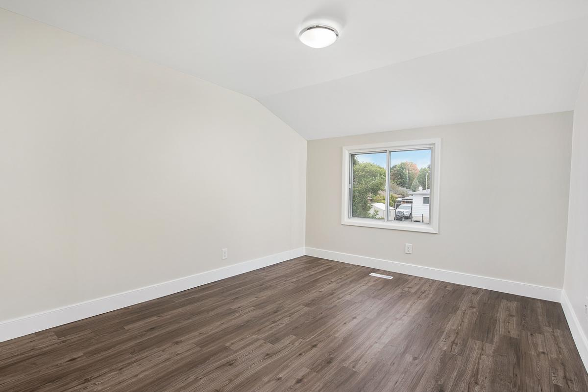 1539 - 1647 Williamsport Drive - Photo 8