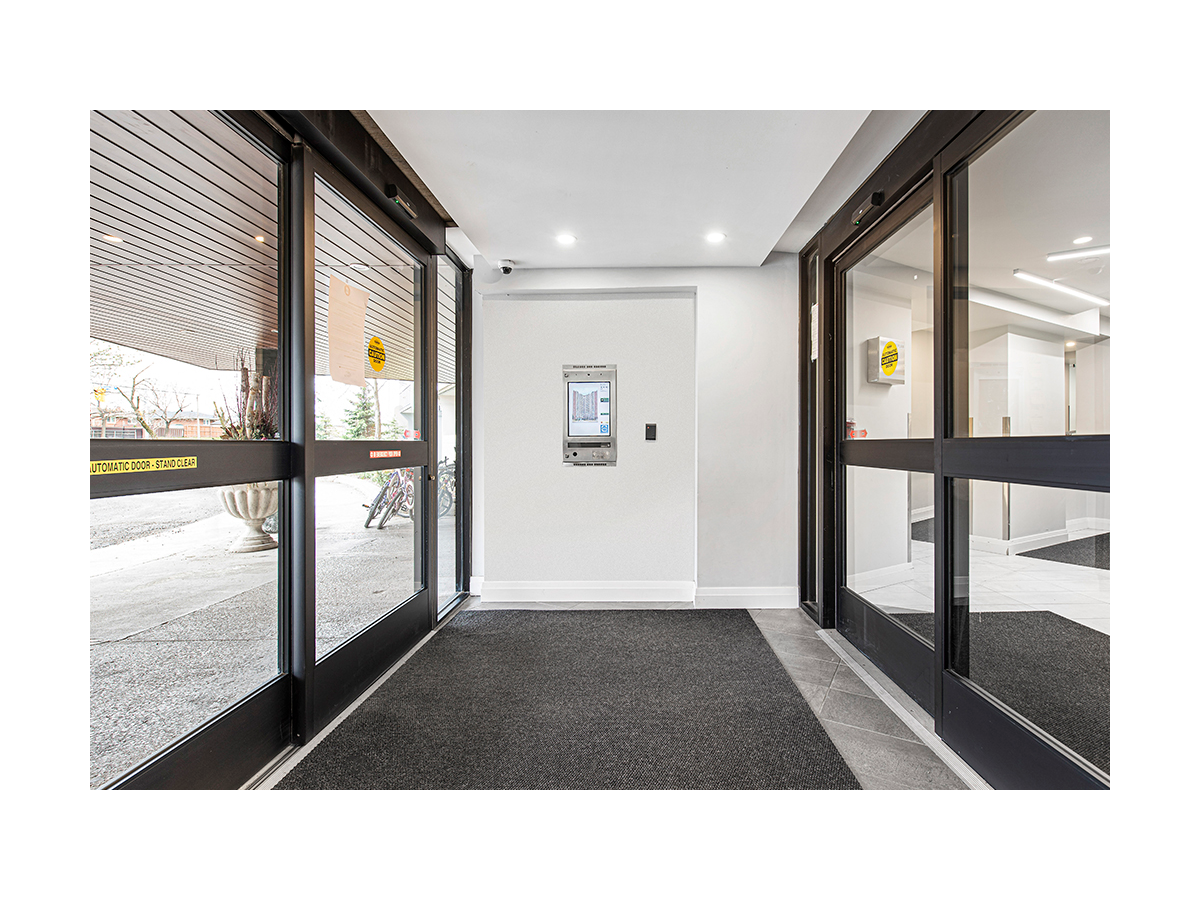 2737 Kipling Avenue - Photo 7