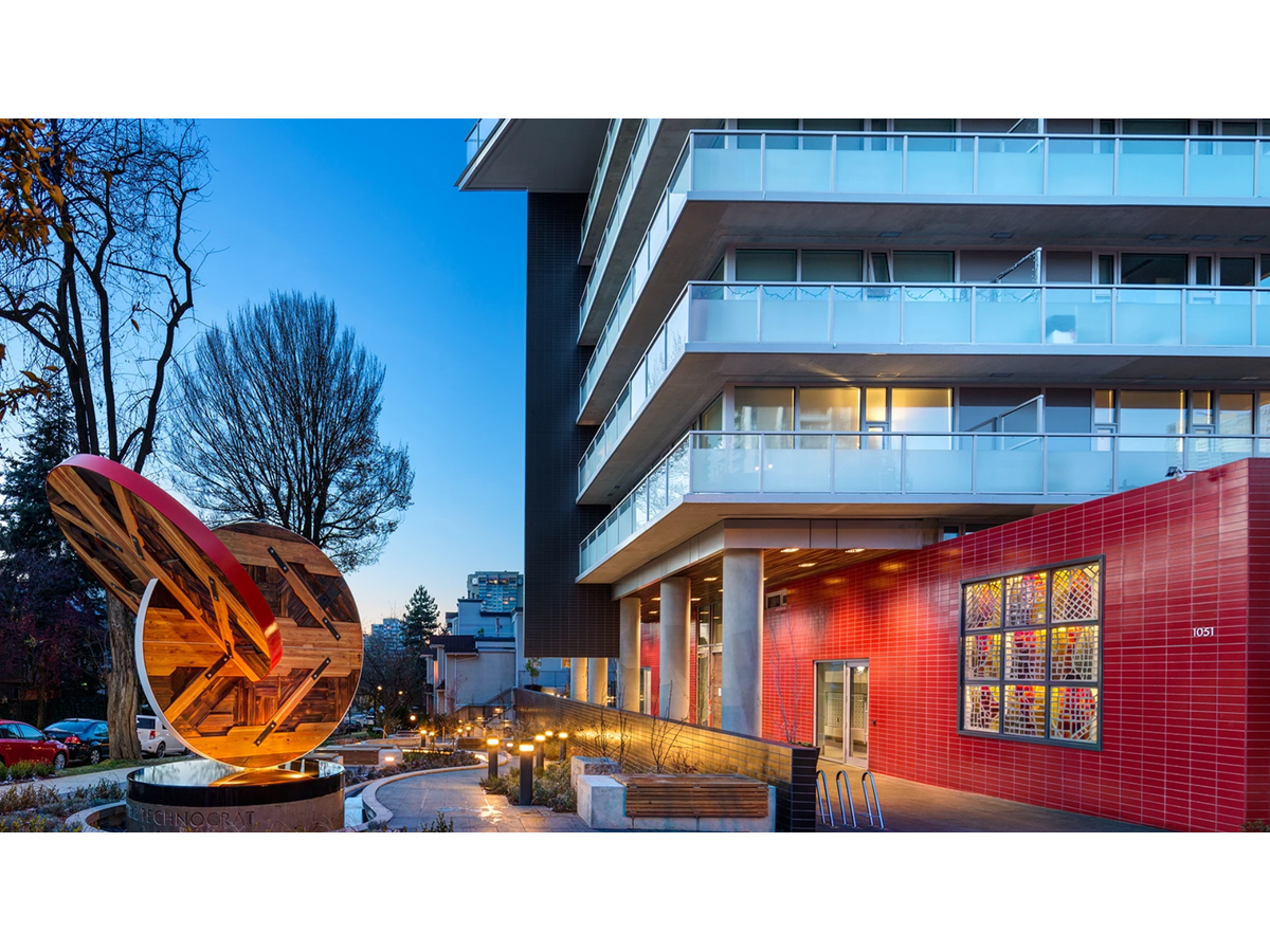 1051 Broughton Street - Photo 2