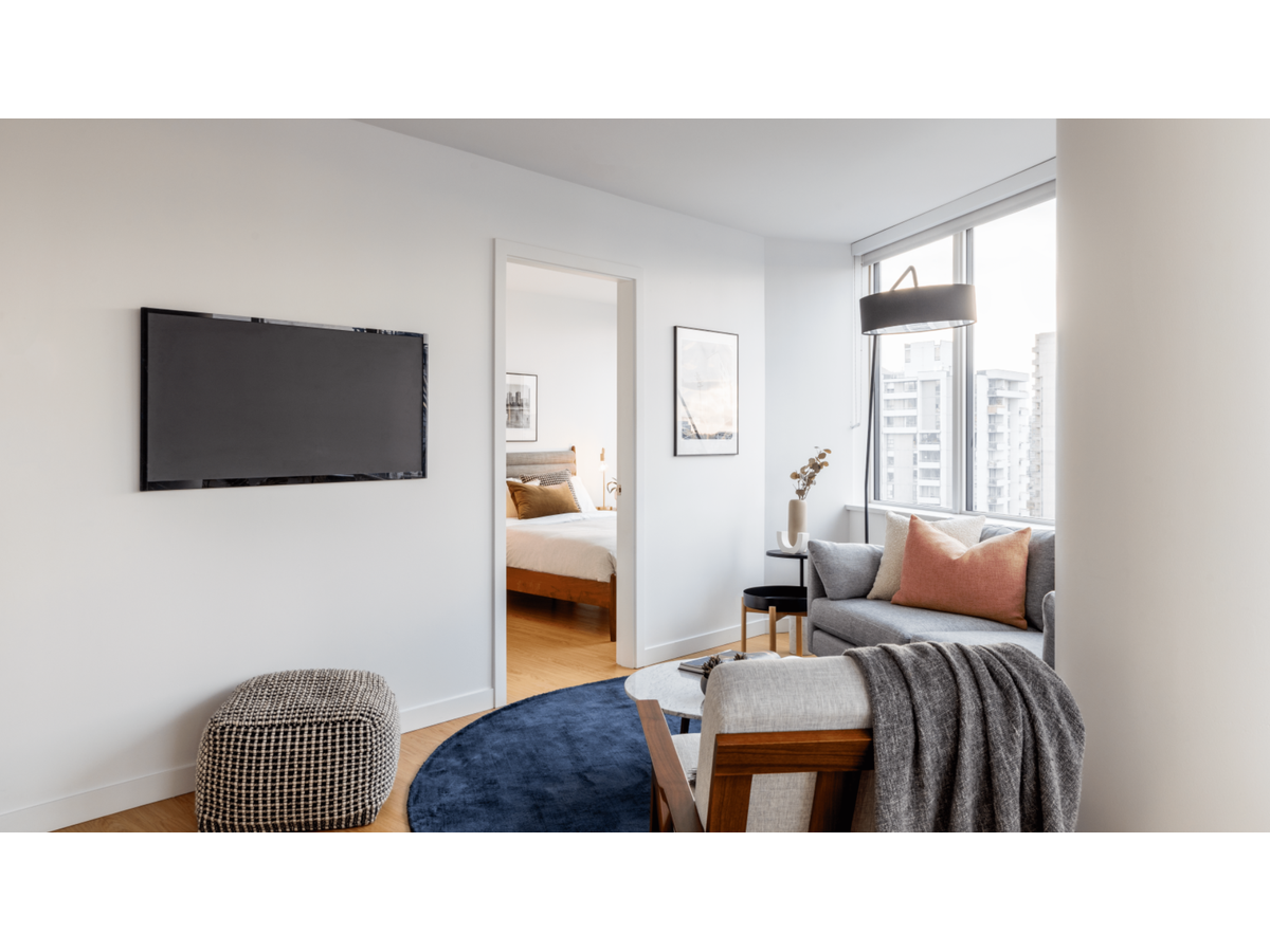 1051 Broughton Street - Photo 8