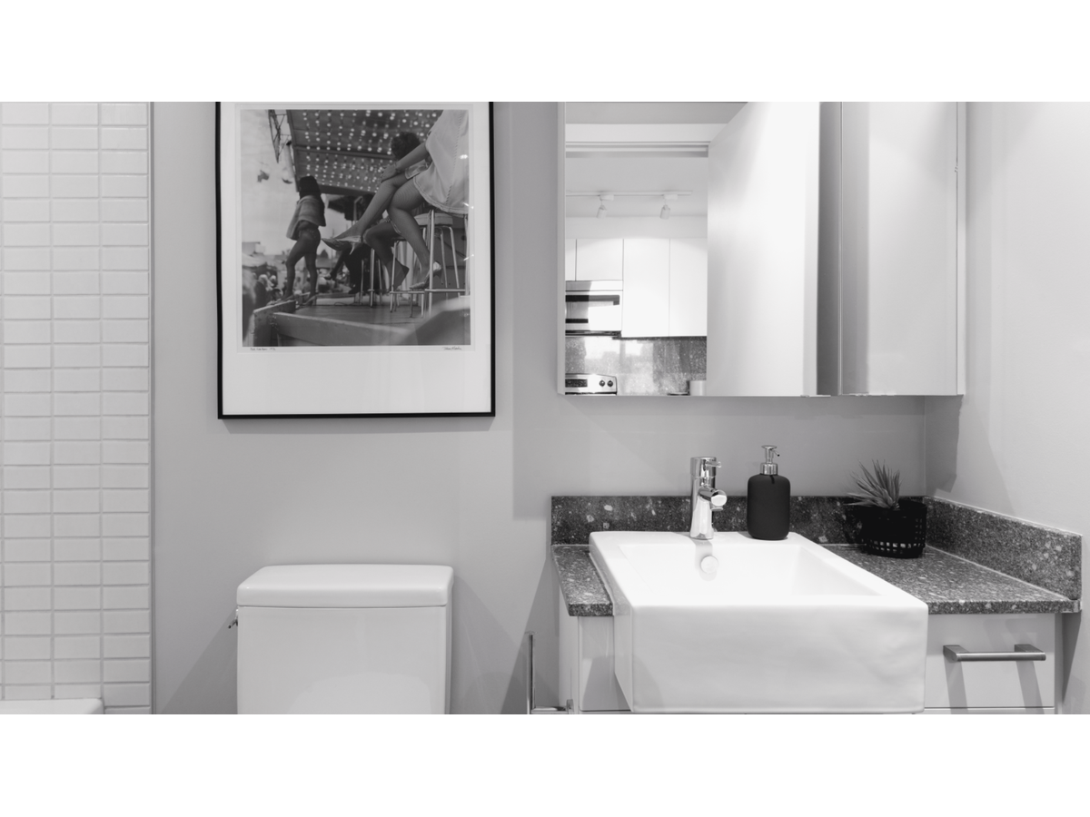 1051 Broughton Street - Photo 15