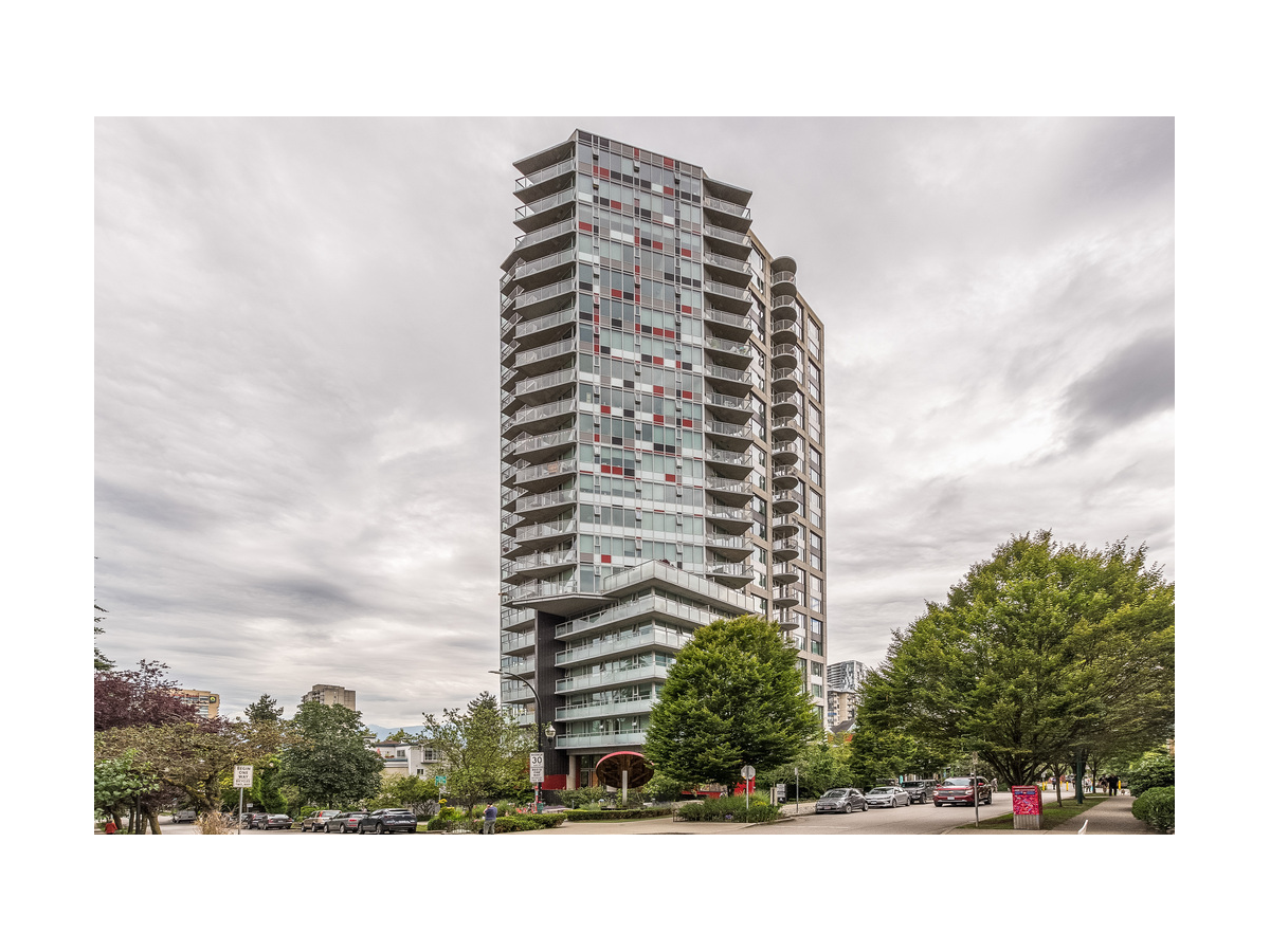 1051 Broughton Street - Photo 3