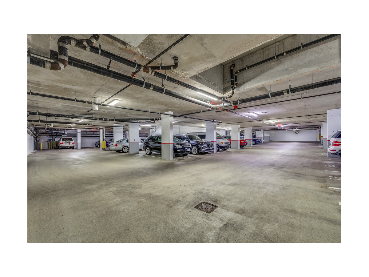1051 Broughton Street - Photo 29