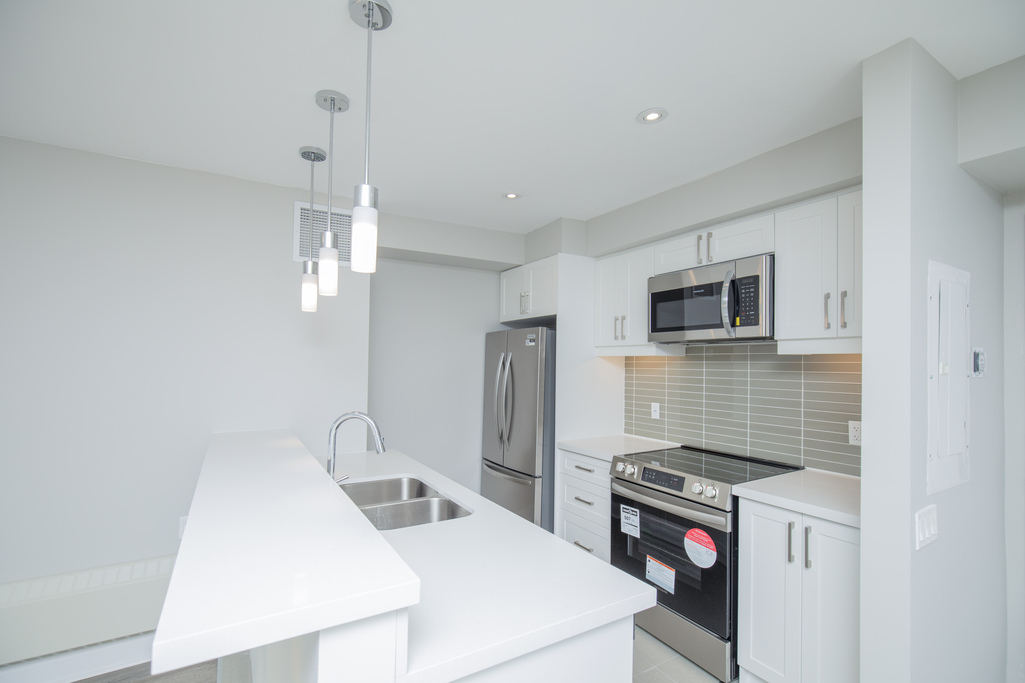 806 Kennedy Road - Photo 17
