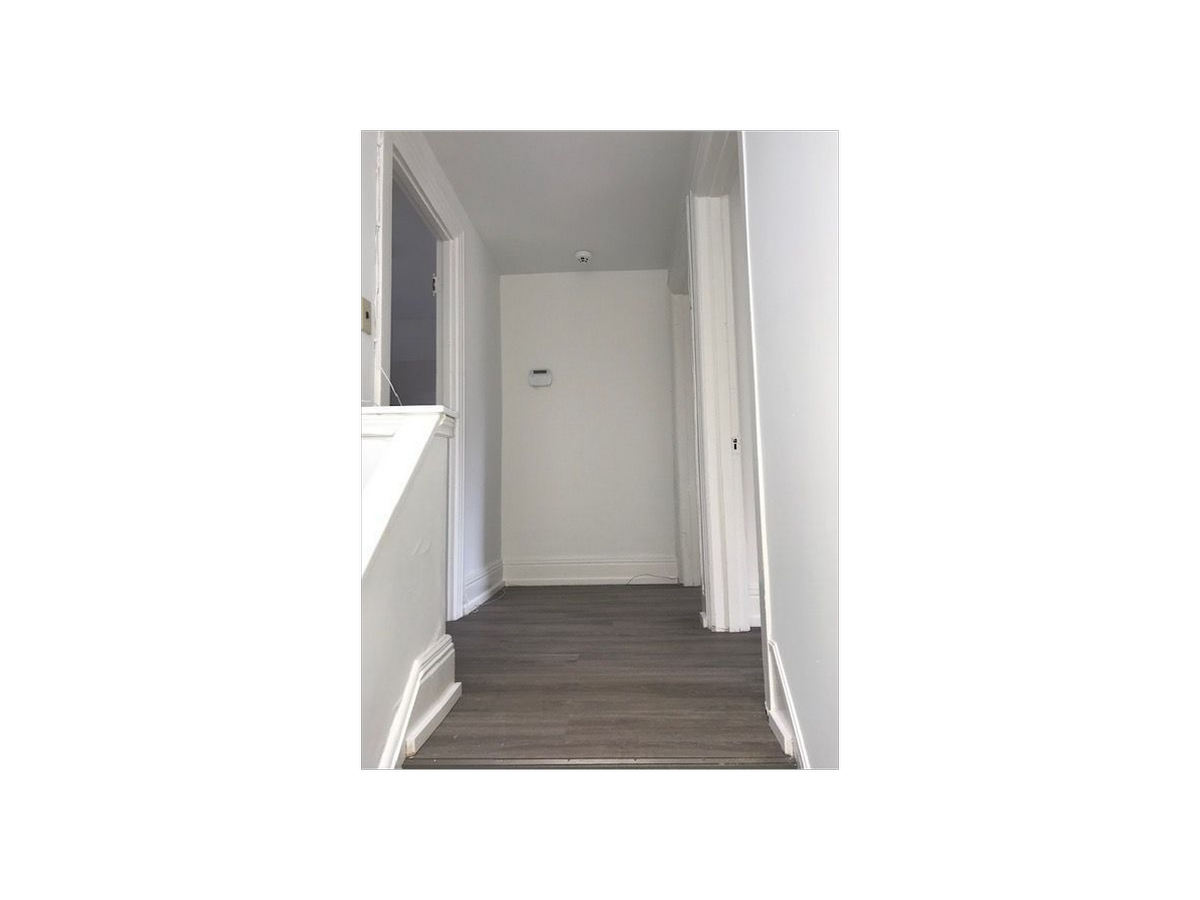 302 FRONTENAC ST - Photo 6