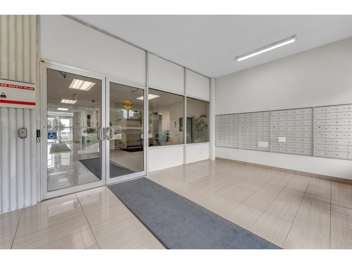 175 Park Street - Photo 21
