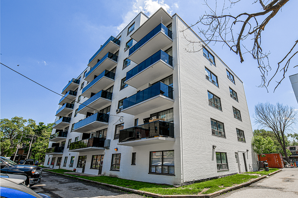 24 Tyndall Avenue - Photo 2