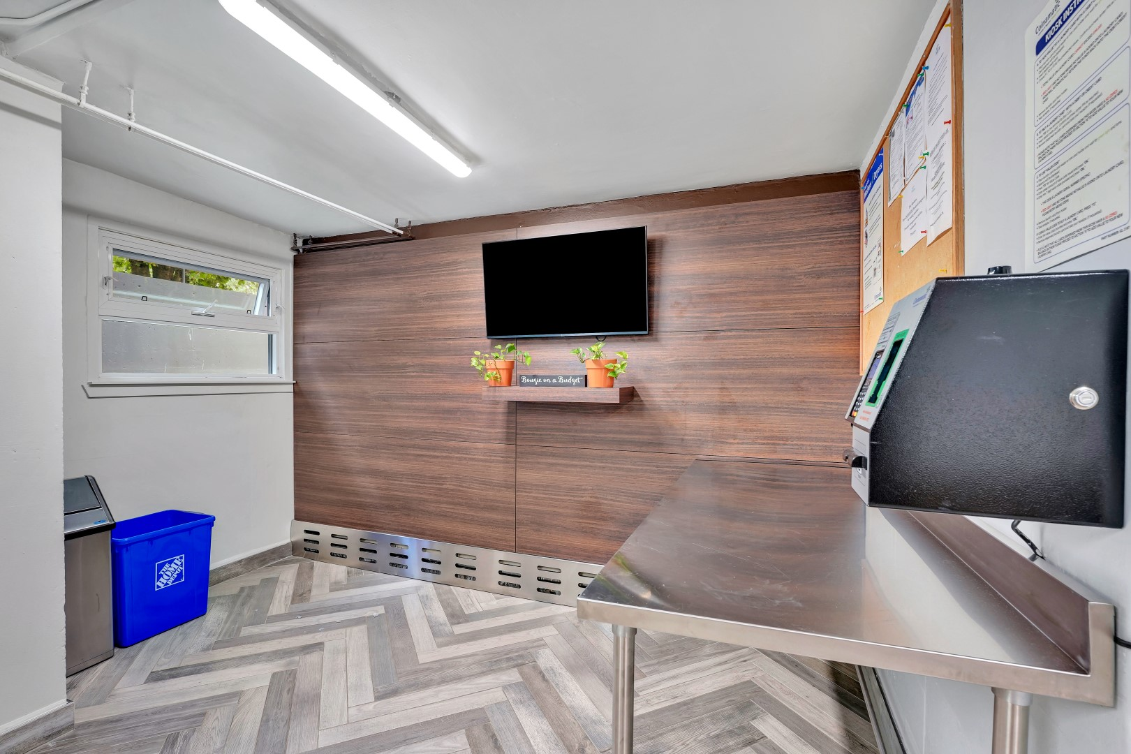 1320 Bute Street - Photo 17