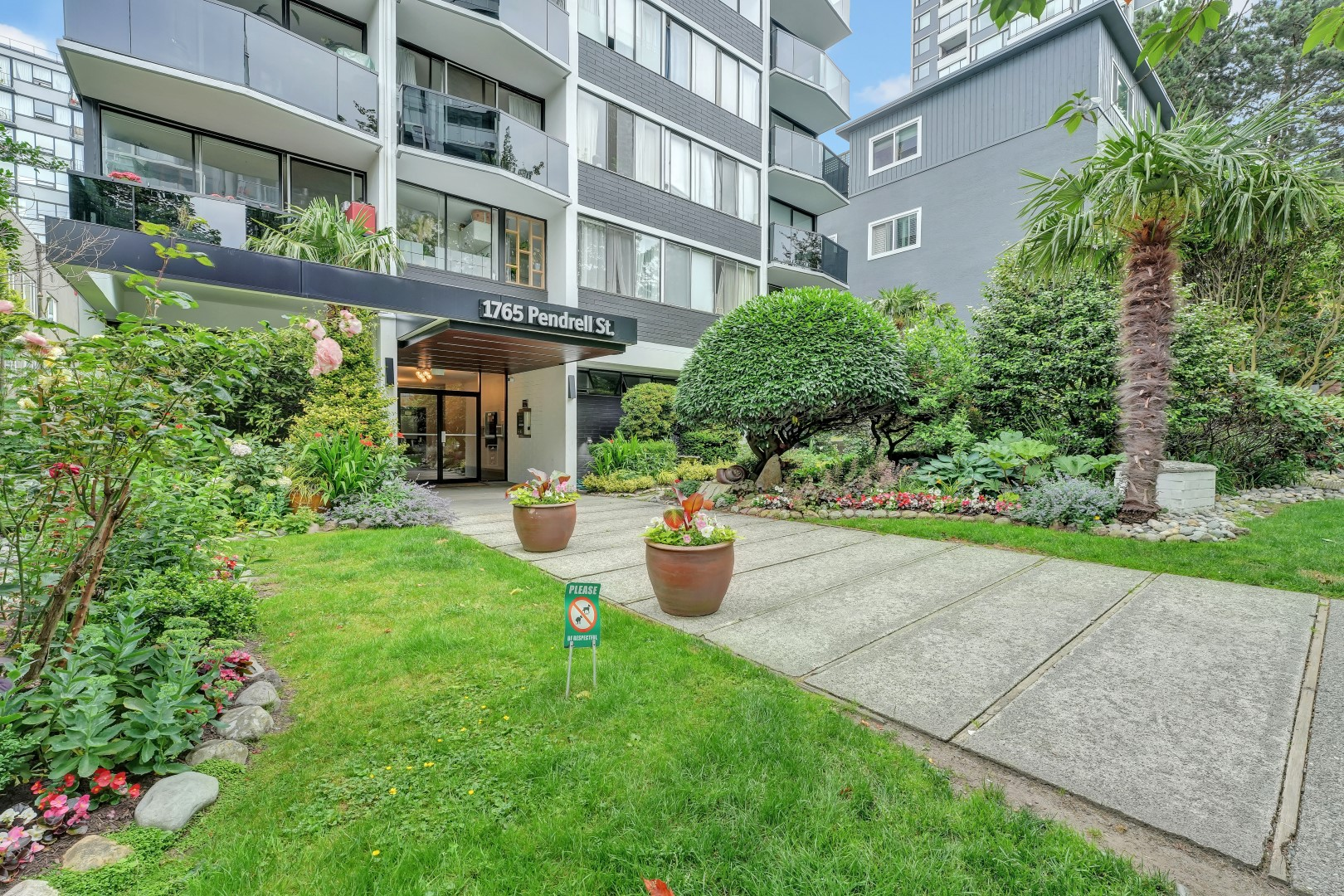 1765 Pendrell - Photo 2