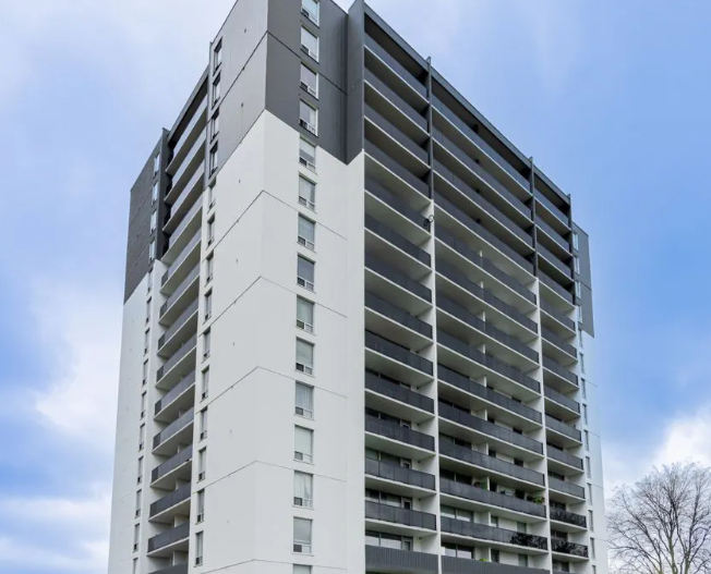 580 THE EAST MALL