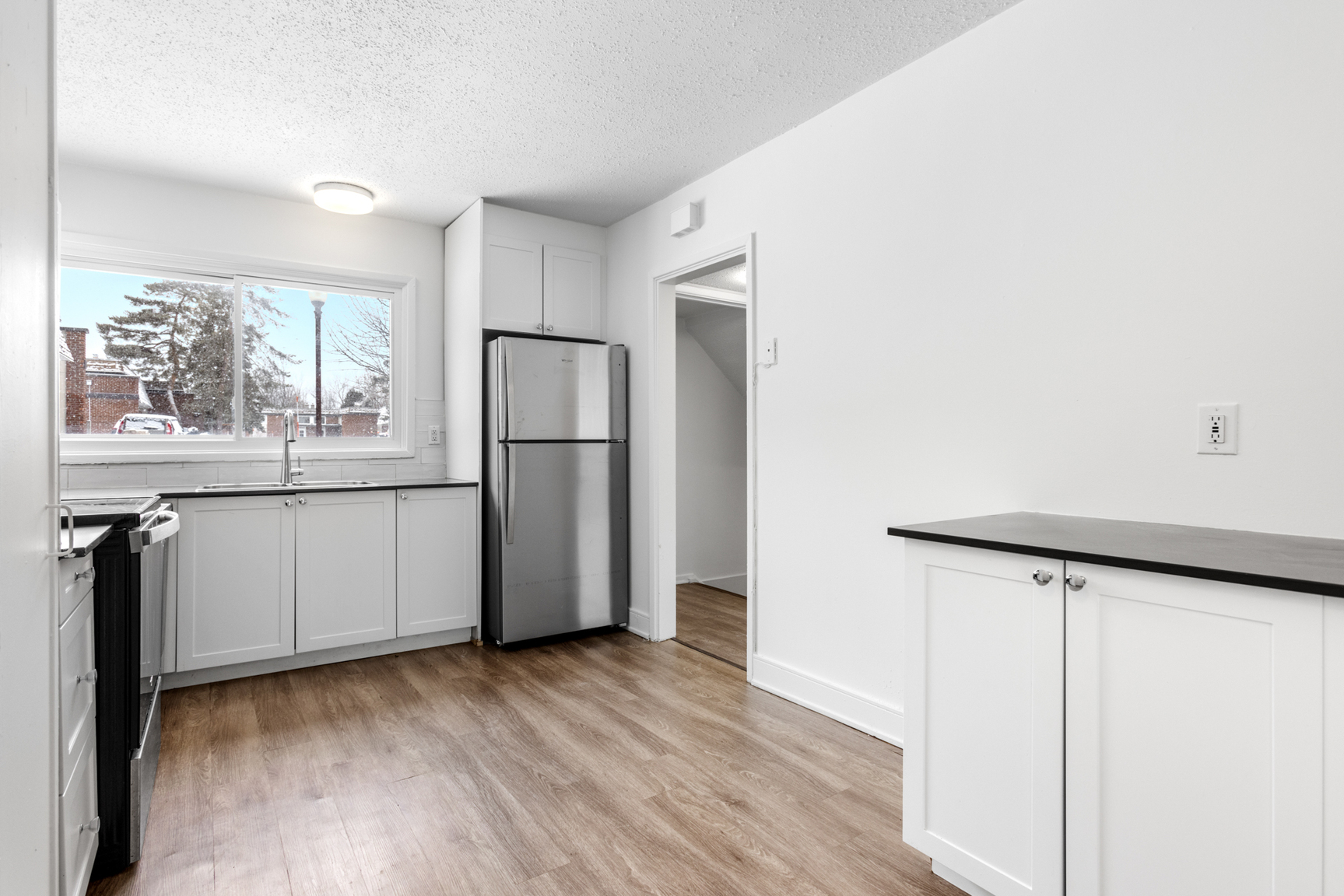 112 Beaverbrook Lane - Photo 3