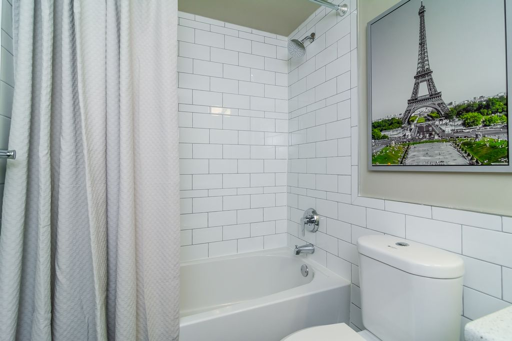 9304 Salish Court - Photo 10