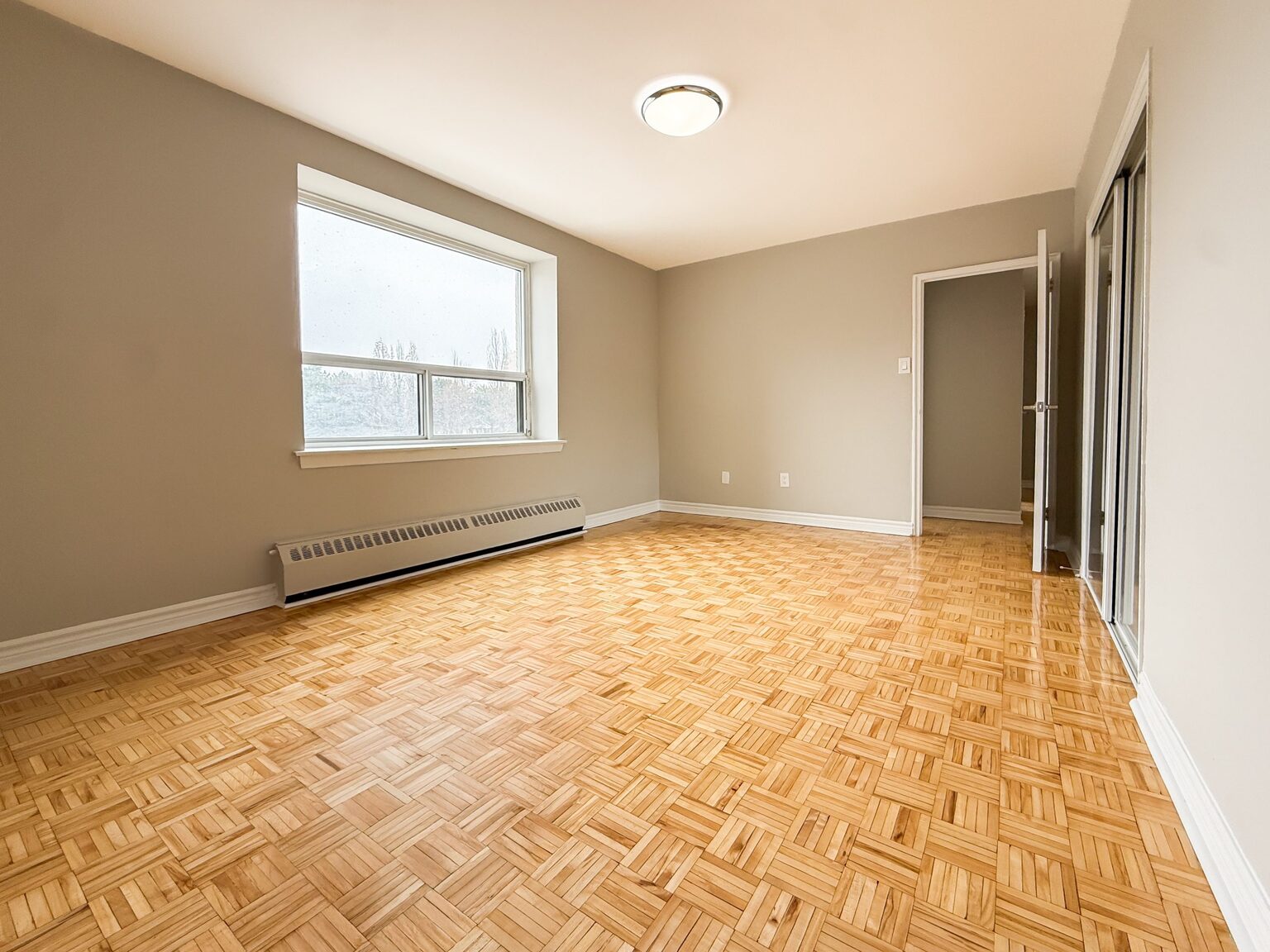 440 Rathburn Road - Photo 8