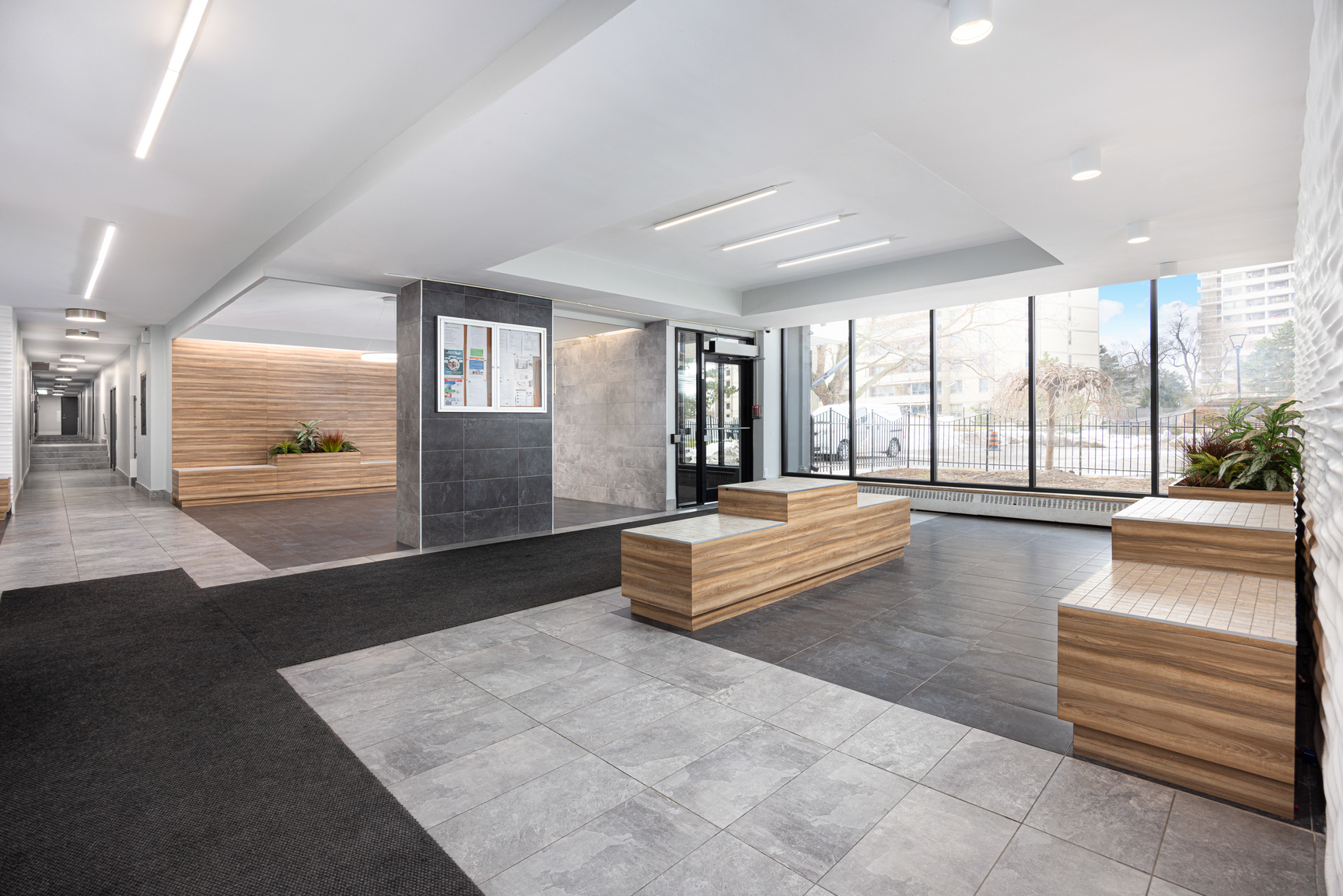 Don Valley Towers at 71 Thorncliffe Park Drive - Photo 4
