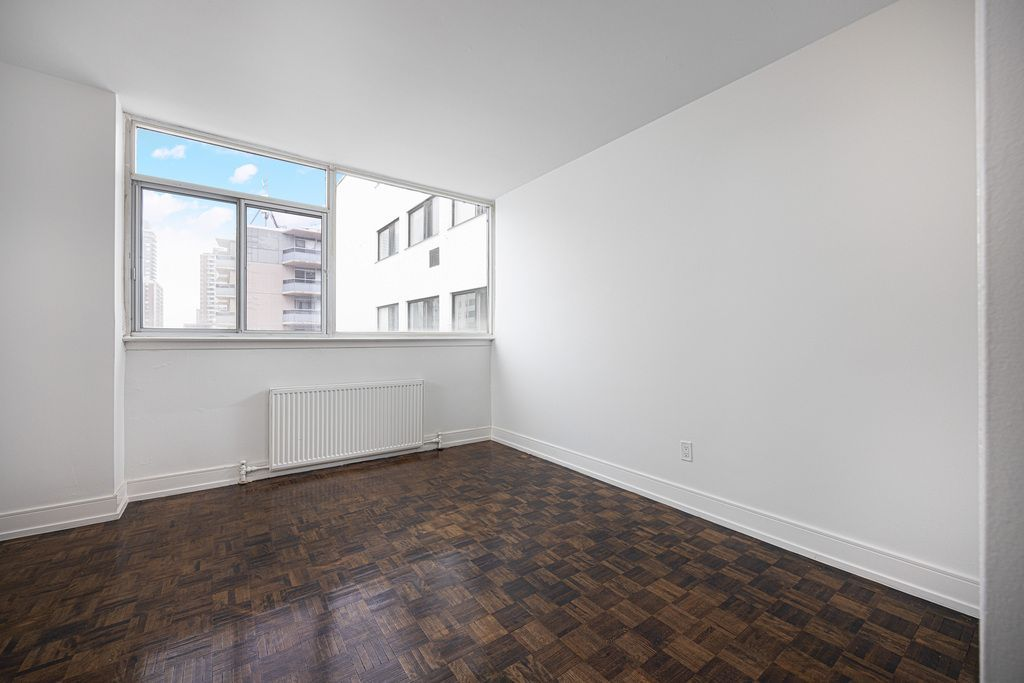 100 Gloucester Street - Photo 8