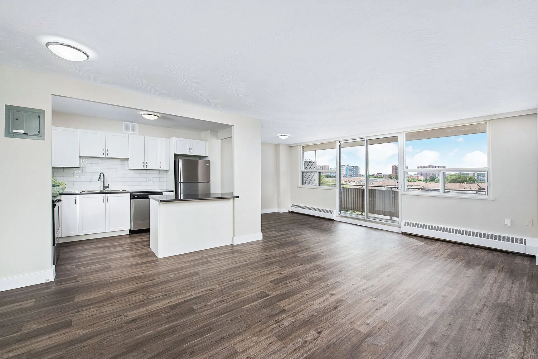 1340 Danforth Road - Photo 4