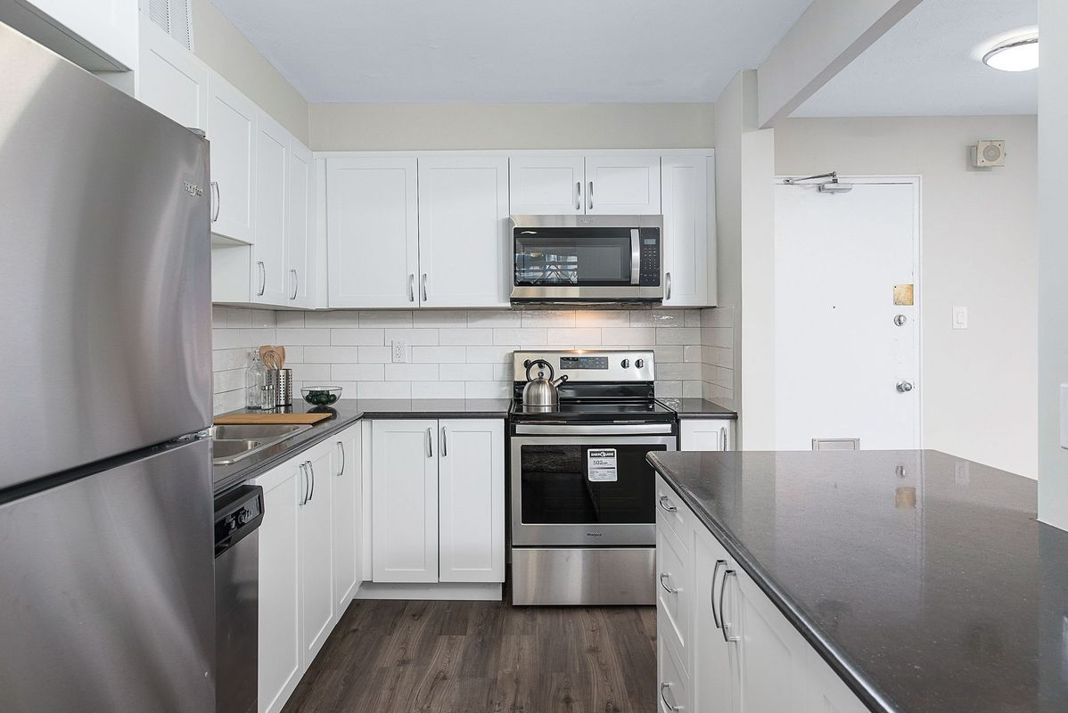 1360 Danforth Road - Photo 3