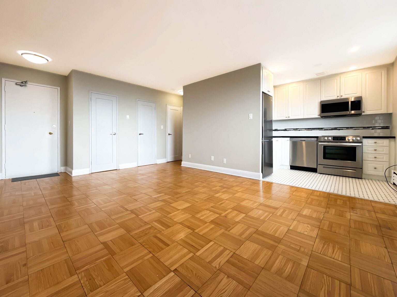 90 Jameson Avenue - Photo 9