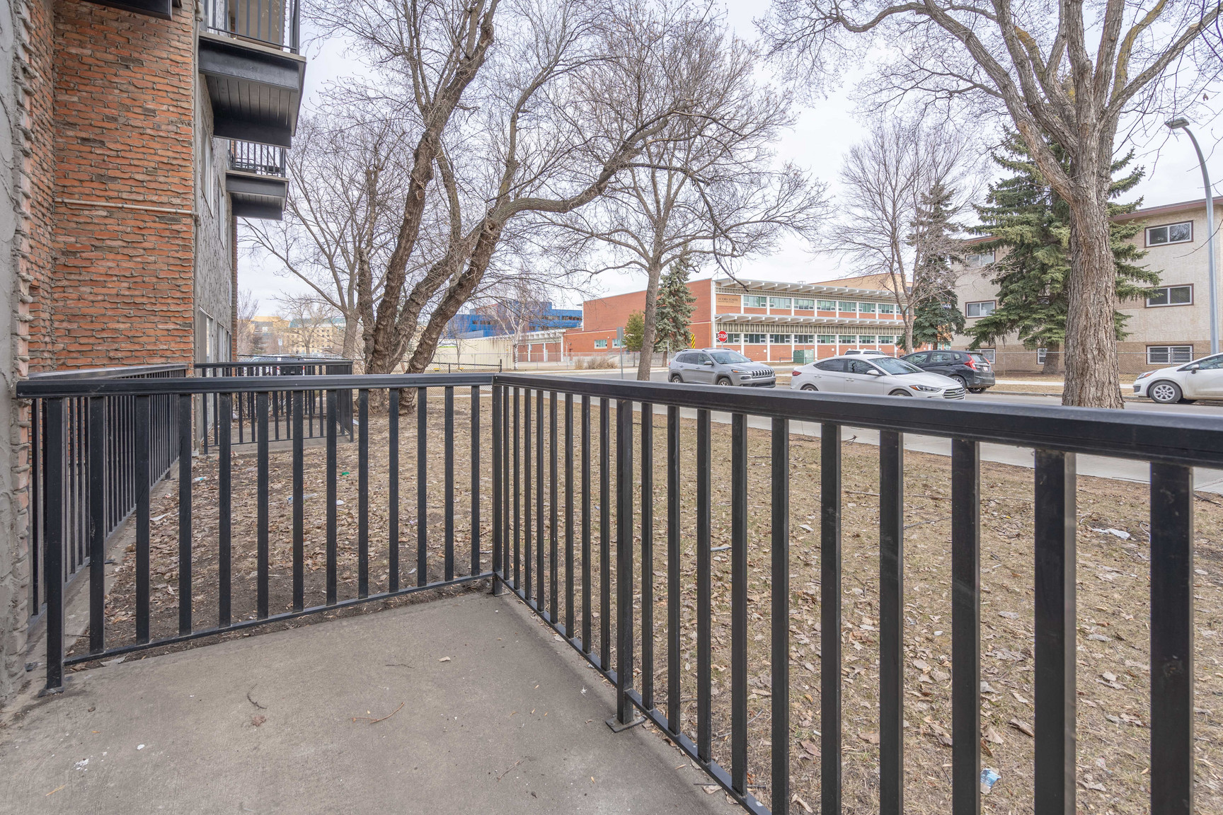 METRO PARK PLACE - Photo 2