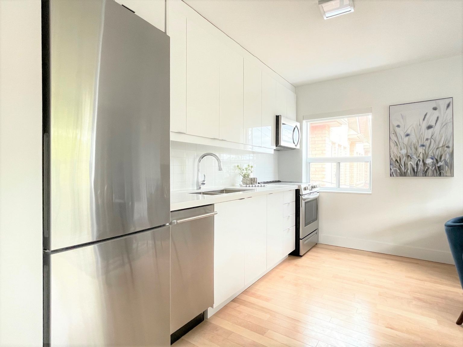 8 Castleton Avenue - Photo 7