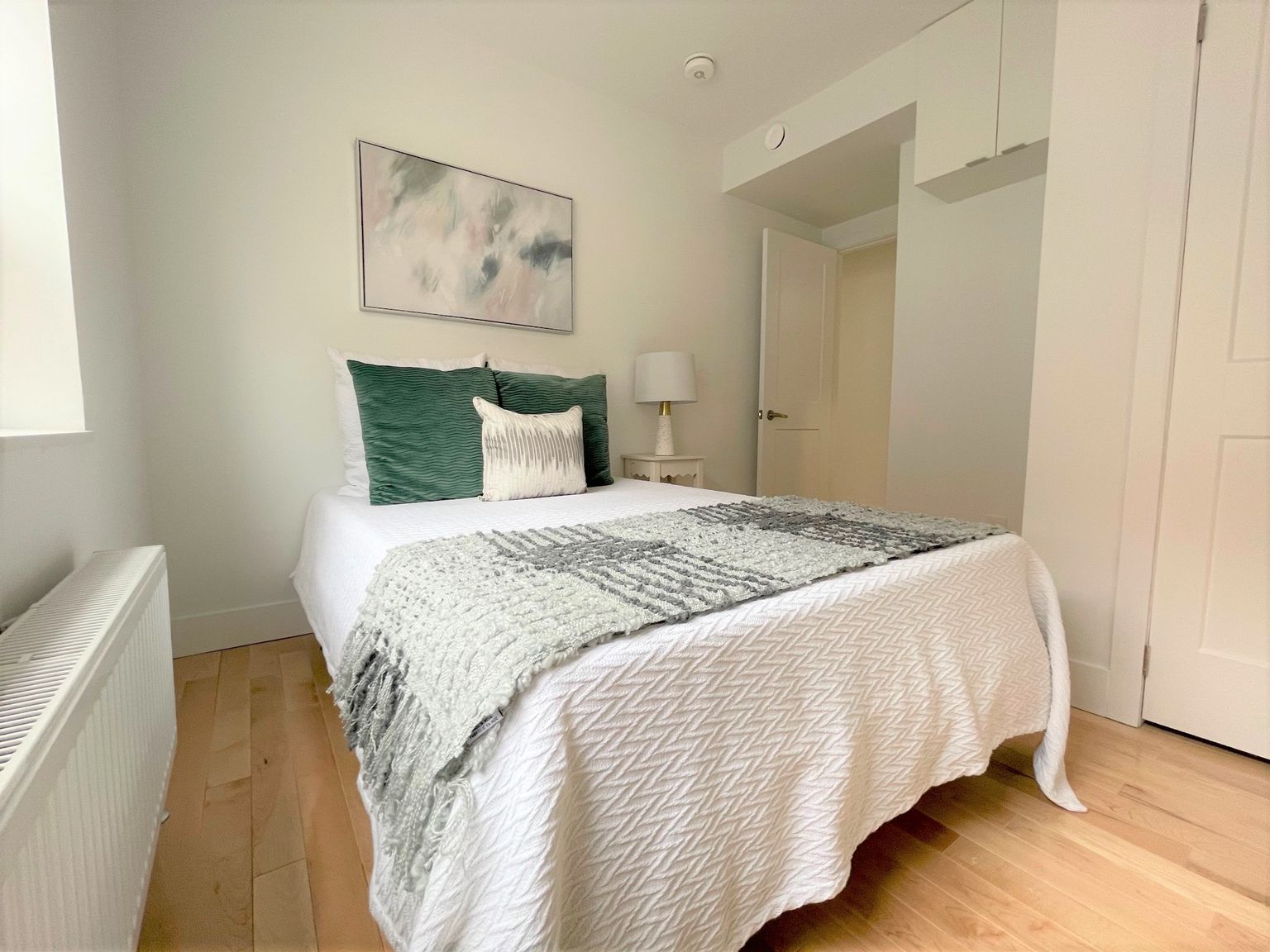 8 Castleton Avenue - Photo 23