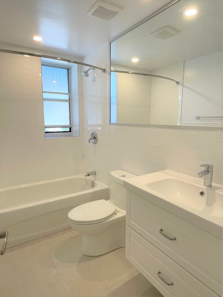 2901 St Clair Avenue East - Photo 14