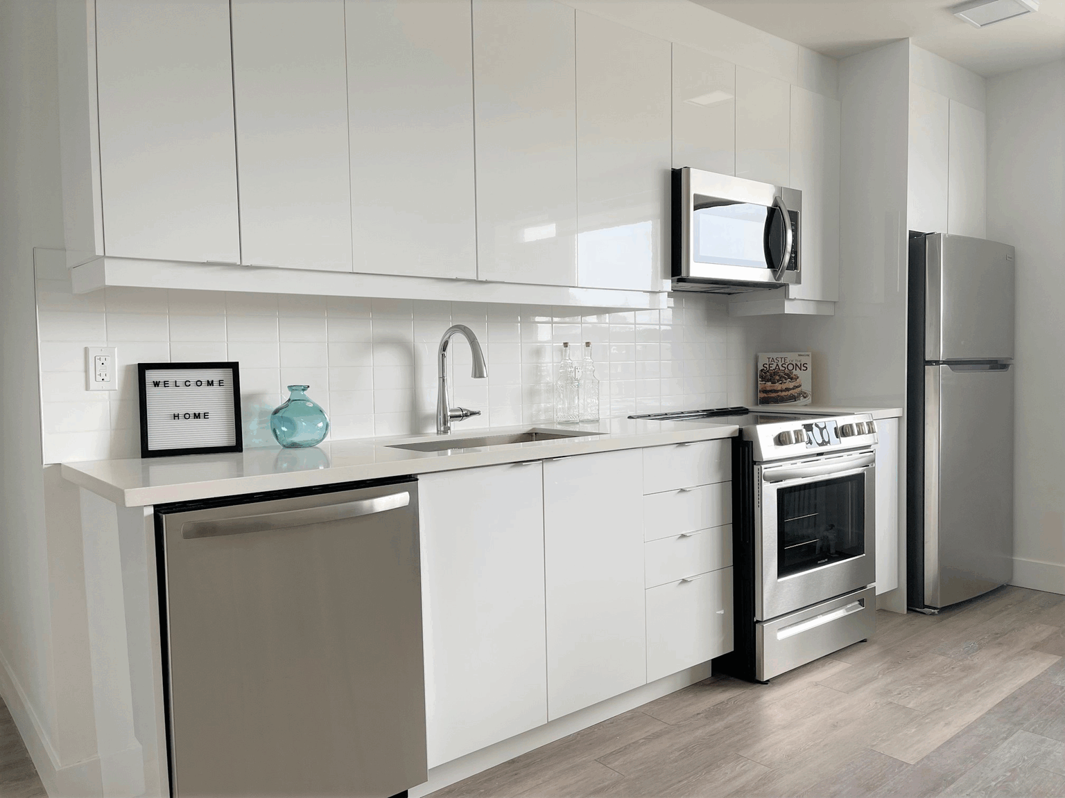 1191 Birchmount Road - Photo 2
